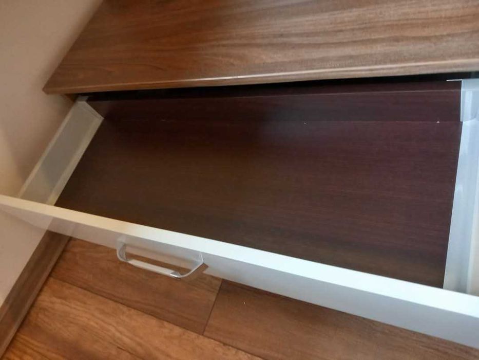 Szafki nocne 2 sztuki