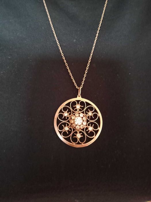 Продам брошь серебро 875 пробы в позолоте