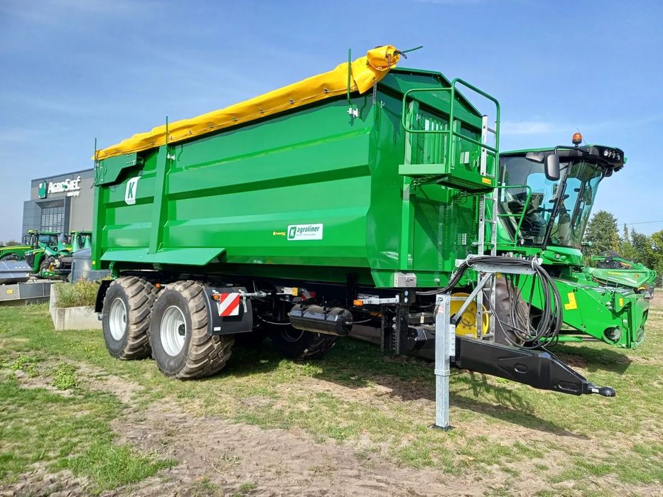 Kroeger MUK 303 Kröger  Przyczepa Kröger MUK 303 z dwustronnym wywrotem oraz plandeką