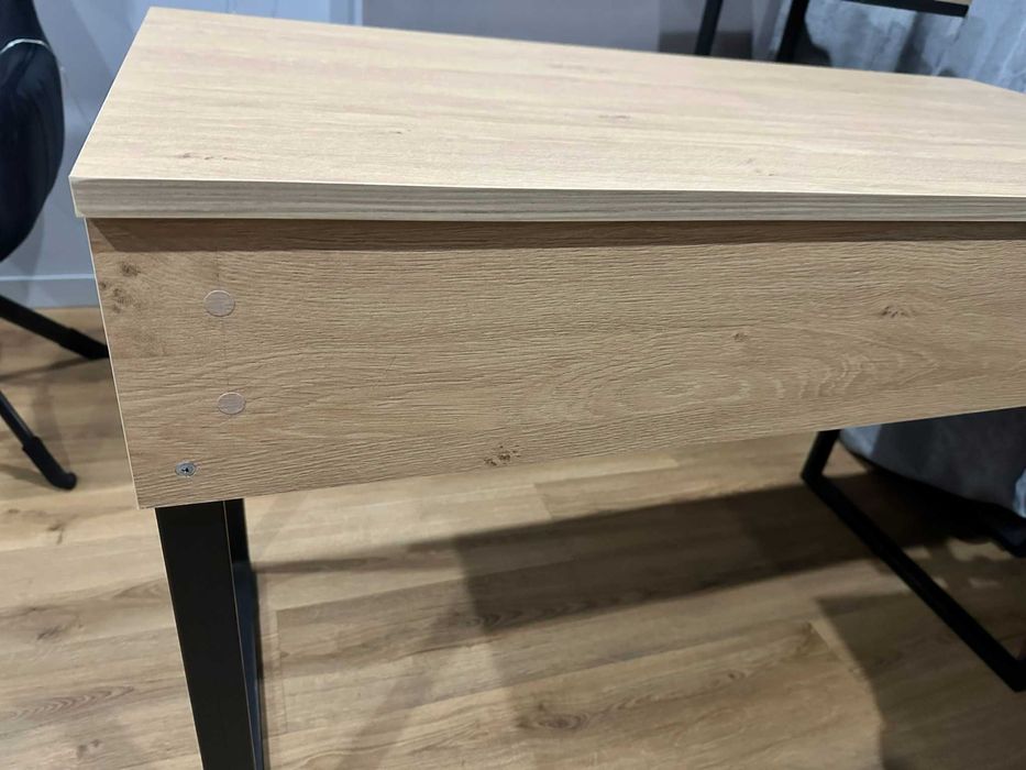 Стіл письмовий дитячий поличка