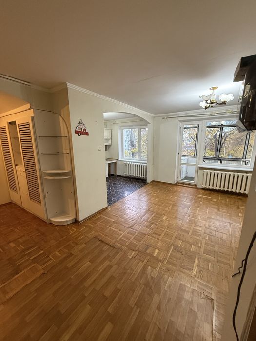 Здам в оренку 3 кімнатну квартиру  Бориса Тена