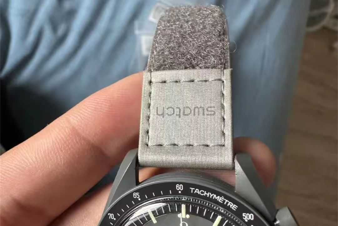 Omega Swatch Merkury