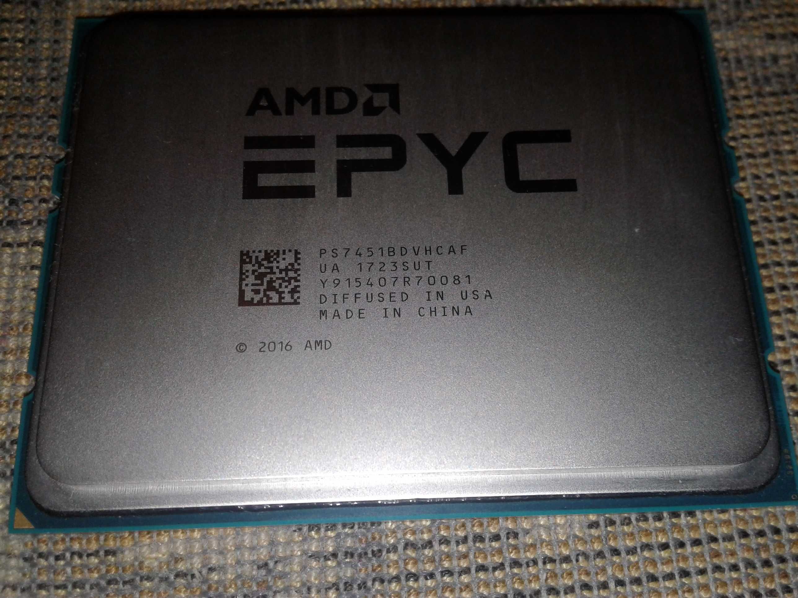 Процессор "AMD Epyc 7451" под сокет lga 4094 (Socket SP3)