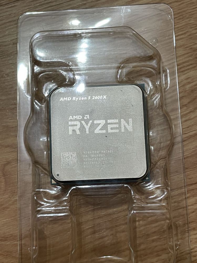 Процесор AMD Ryzen 5 2600 X