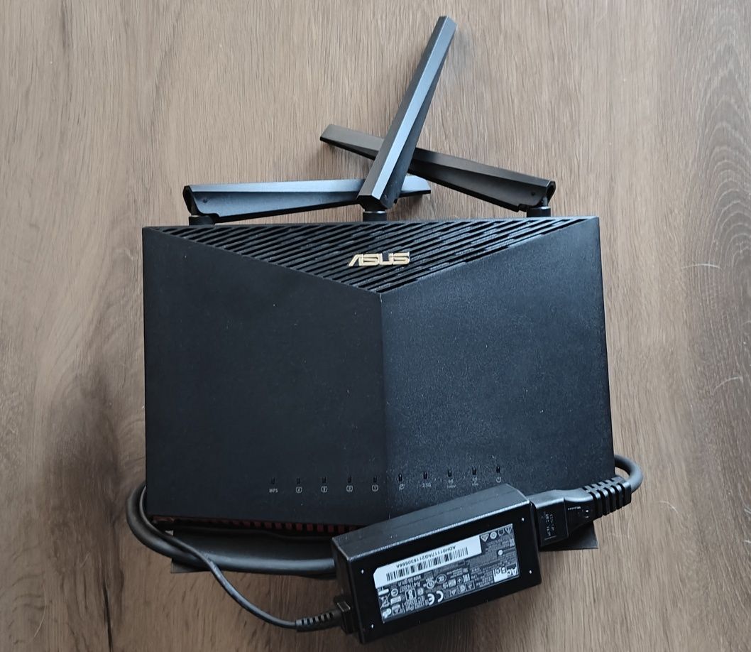 Router Gaming ASUS RT-AX86U