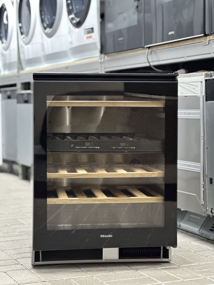 Преміум сегмент! Вбудована винна шафа Miele KWT 4154 UG-1