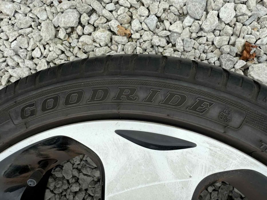 Opony letnie z alufelgami Kia Rio