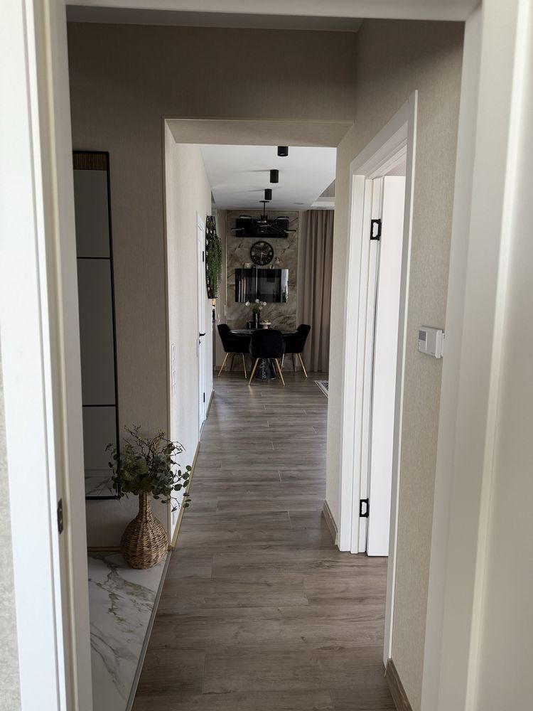 Продам 3-х комн. квартиру в самом центре