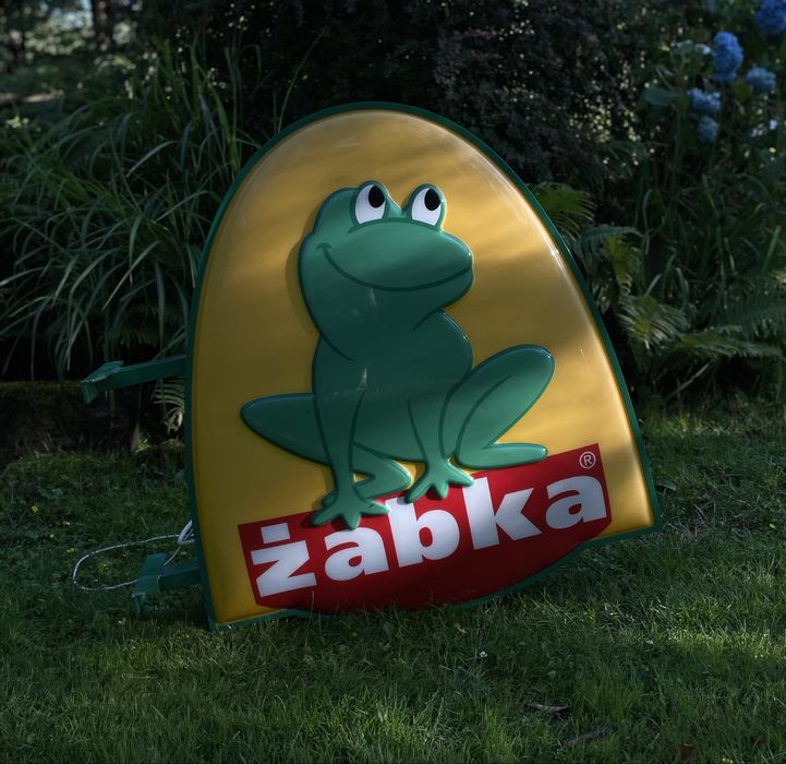 ŻABKA - neon szyld reklama logo - kultowe
