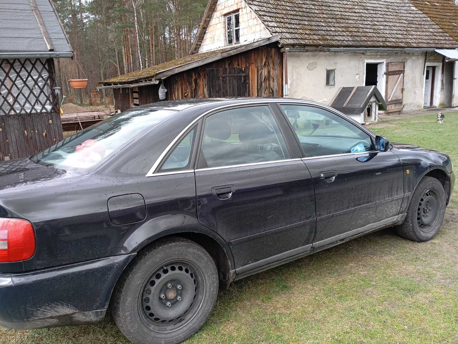 Audi A4 B5 Sedan - 1998r 1.6 Benzyna