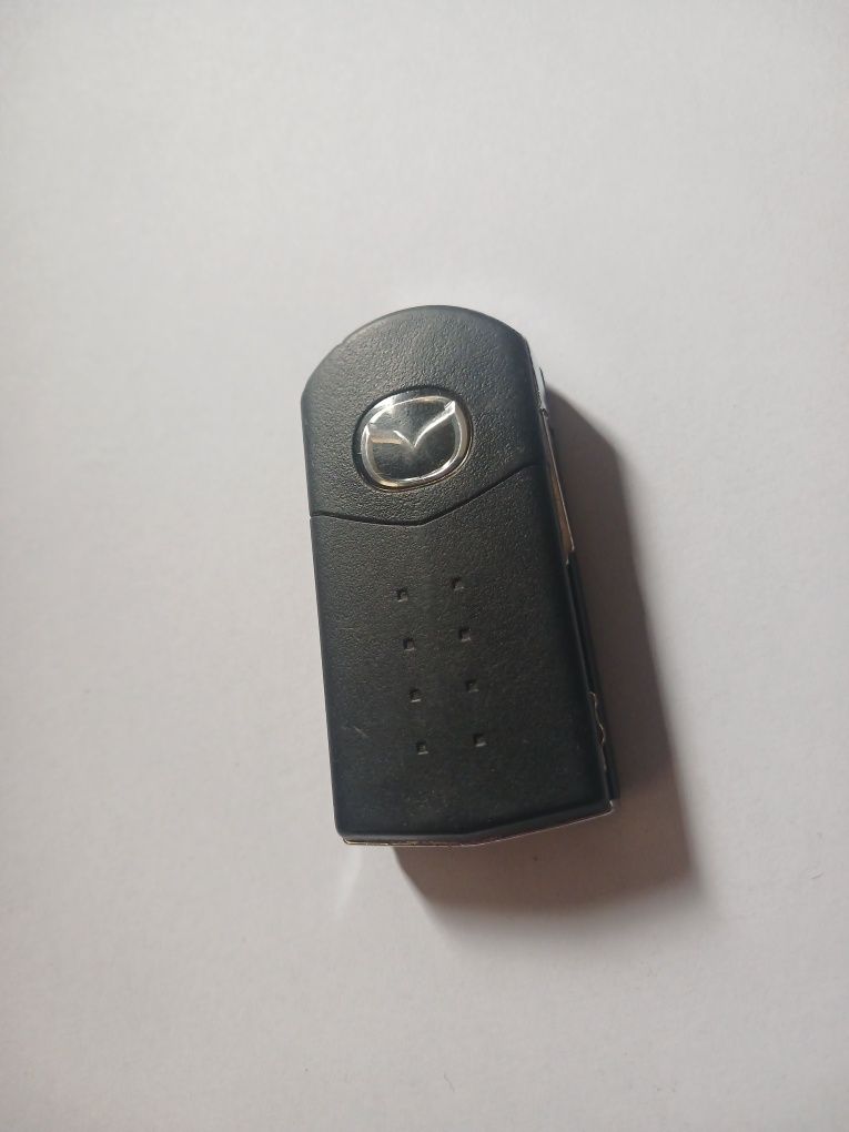 Продам оригінальний ключ мазда 6 2009 2.2 дизель