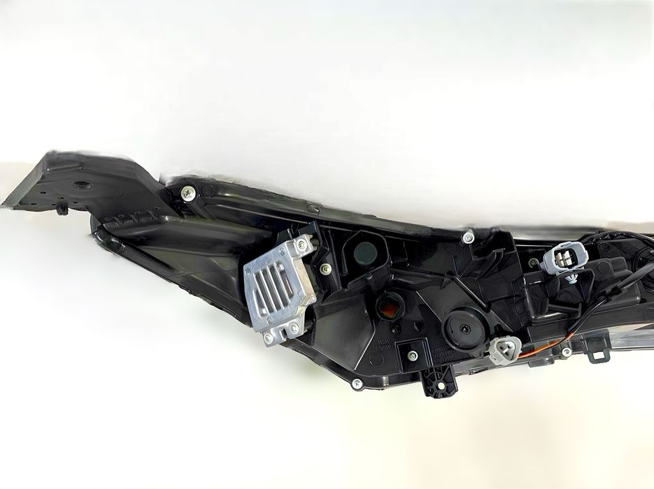 Фари Nissan Rogue X-Trail T33 2021 - 2024