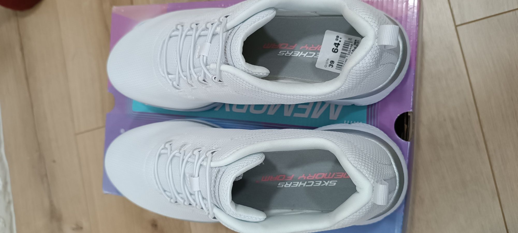 Кросівки Skechers  Нові. Оригінал.