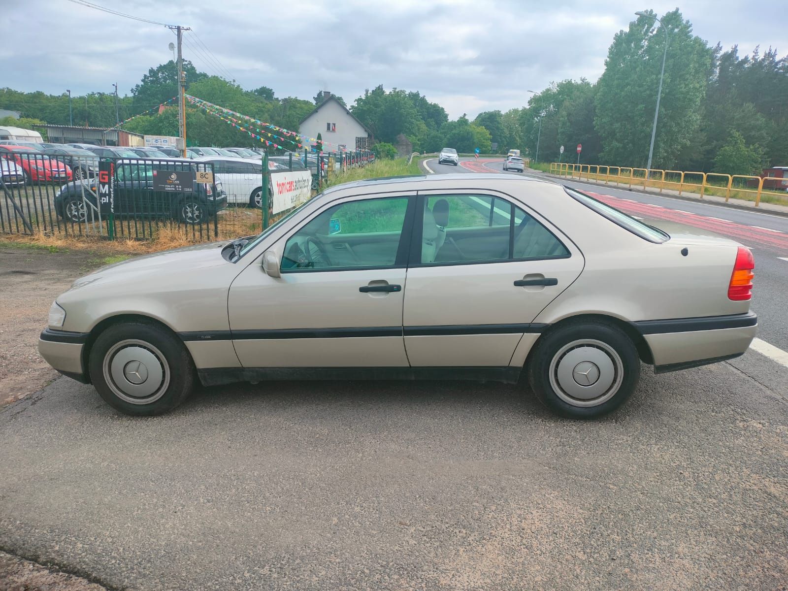 Mercedes klasa C model w 202 c180 z 1996 roku!!