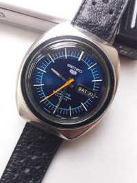 Seiko 5 Sports automatic Diver .