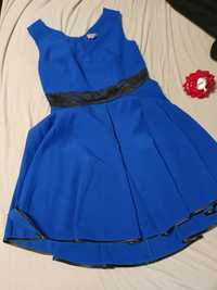Piękna błękitna sukienka elegancka 44 XXL koronka
