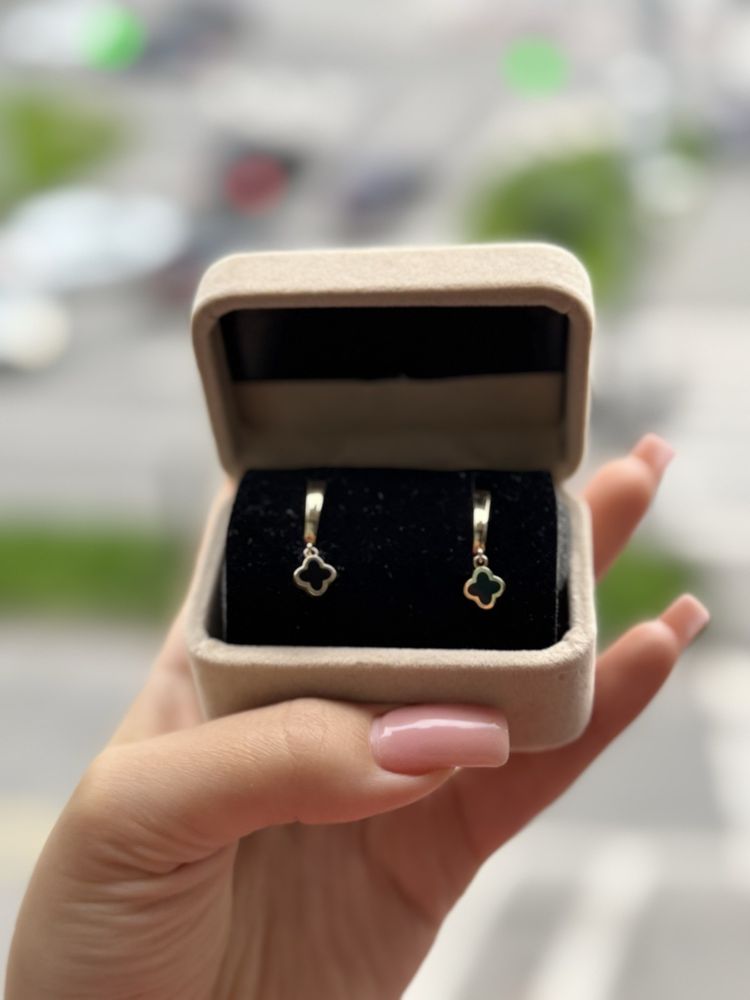 Серьги золотые новые 585 проба,клевер