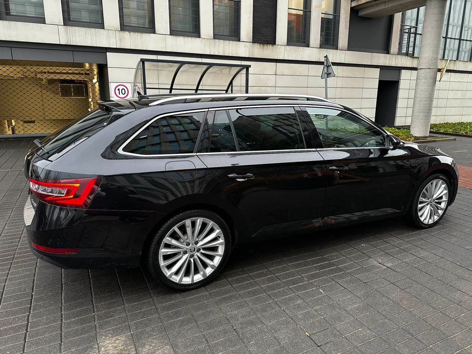 Skoda Superb Superb Combi III Style 2.0/140kW TDI CR DSG 4x4 hak webasto audio