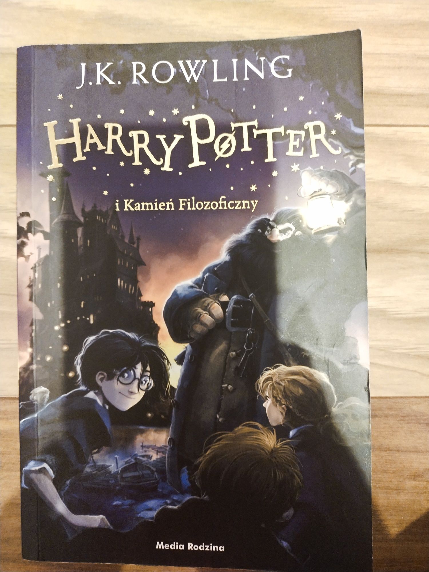 Książka Harry Potter i kamień filozoficzny