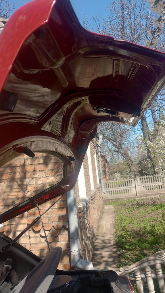 Автомобіль Славута 1,2