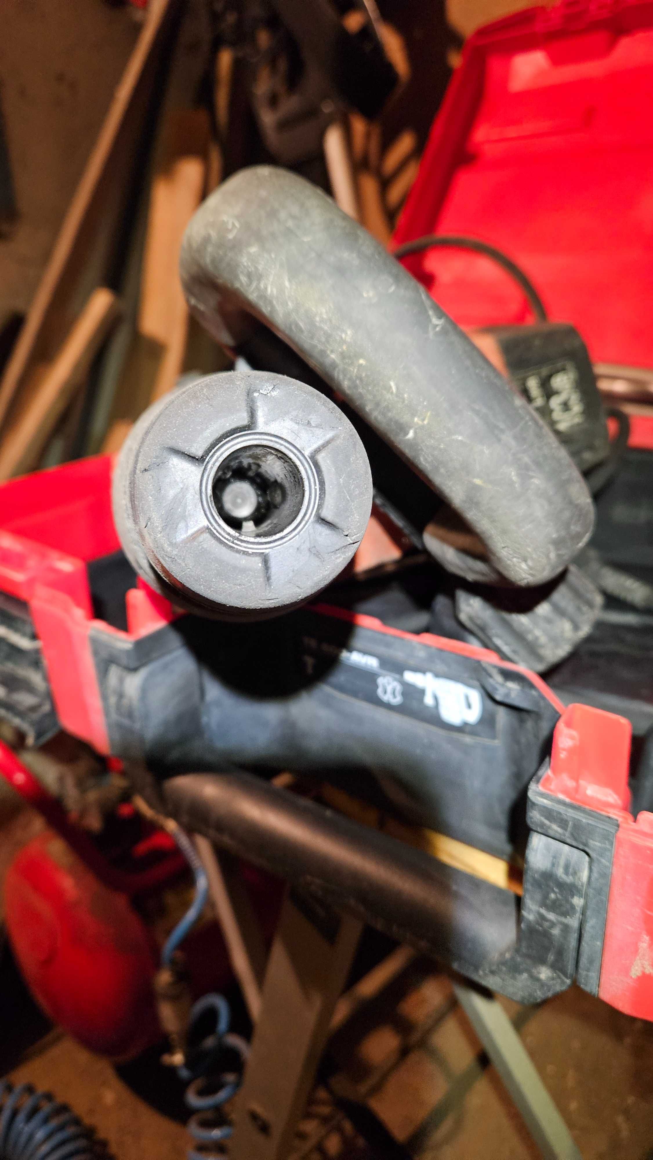 відбійний молоток Hilti TE 500-AVR