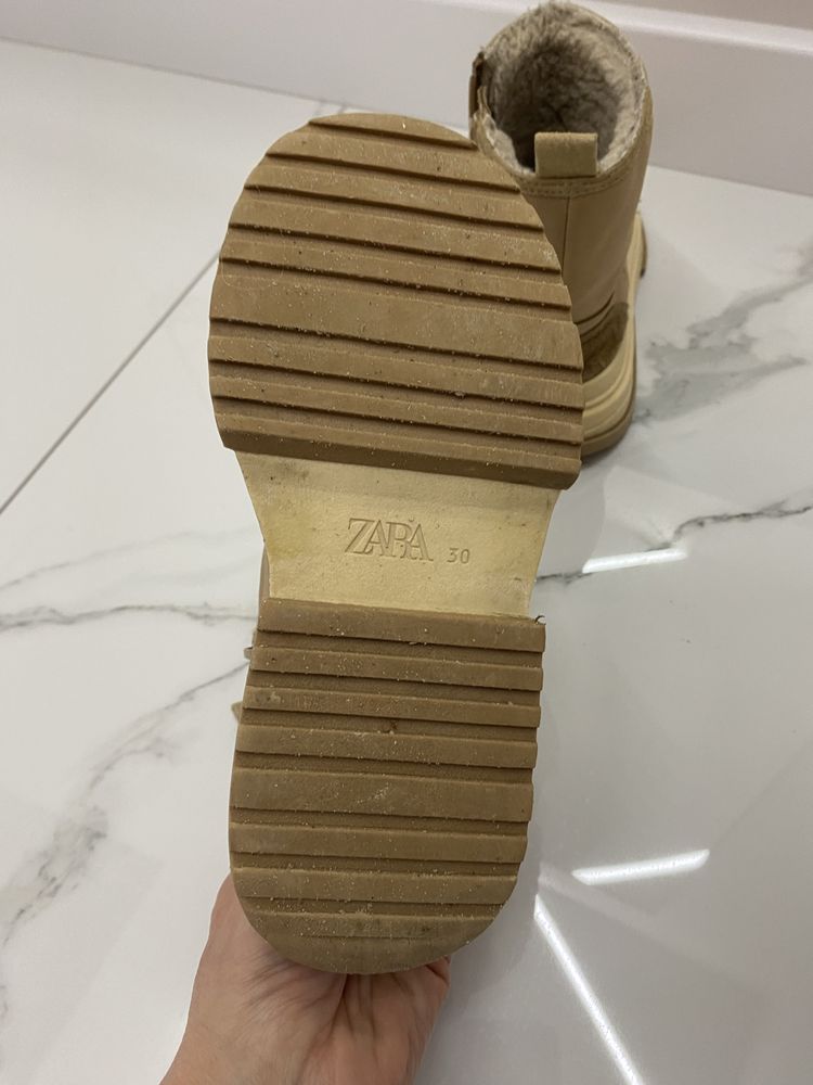 Zara 30 р черевички