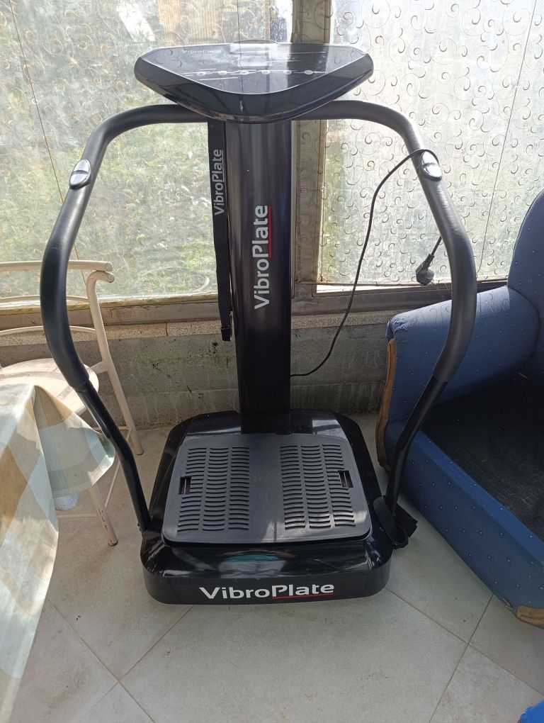 Vibro plate máquina de cardio e  emagrecimento