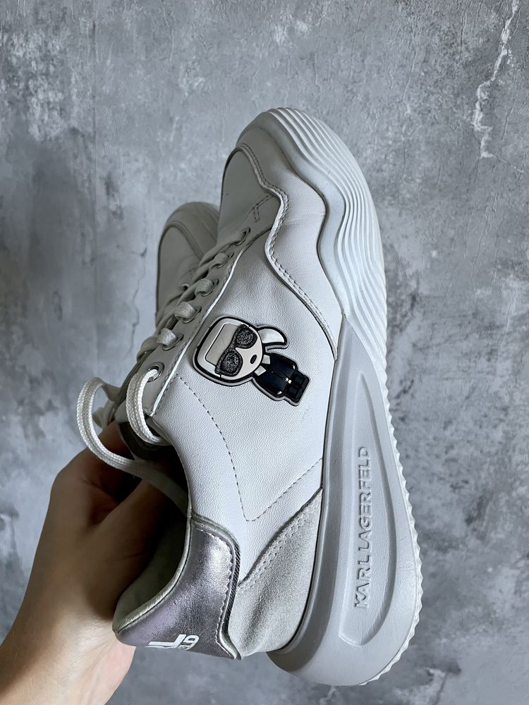 Karl Lagerfield sneakersy r.37 Kapri Run białe