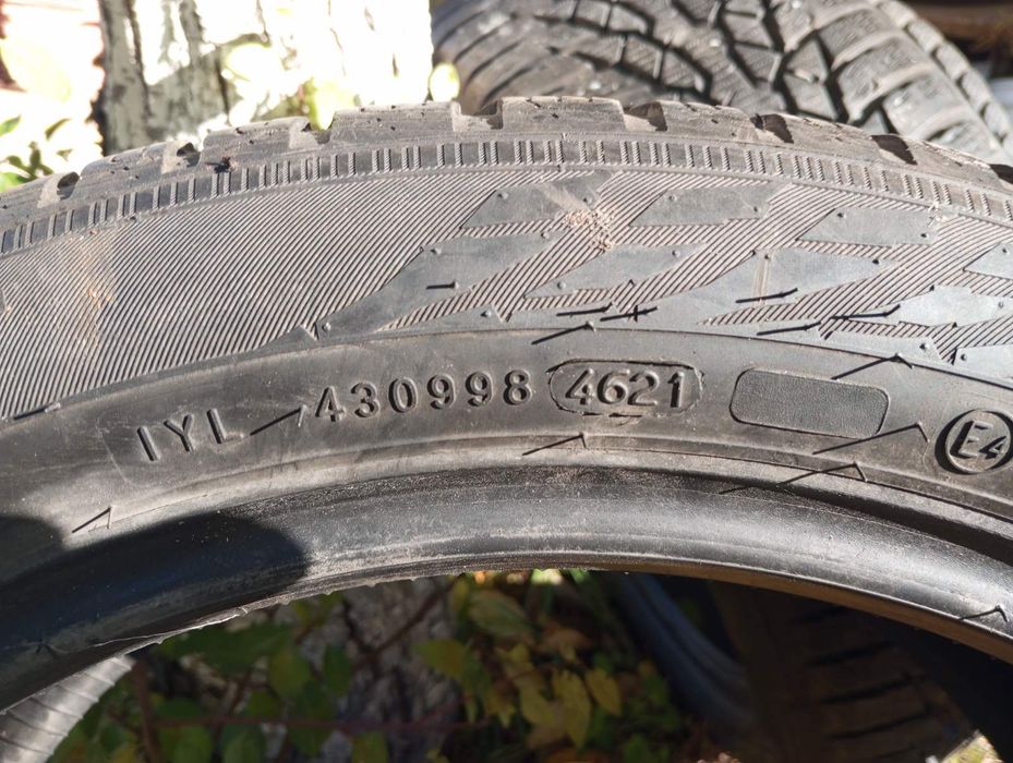 Зимняя резина Nokian Tyres 205*50*17