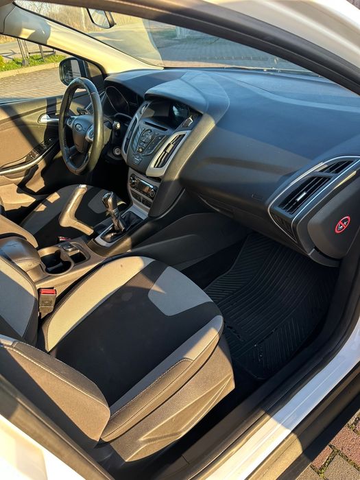 Продам свій приватний автомобіль перший власник від салону