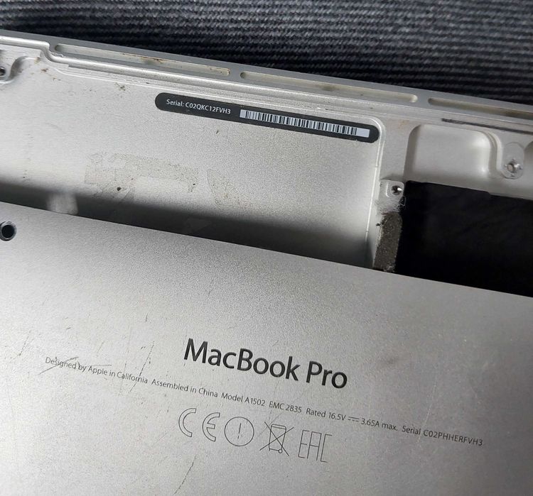 Klawisze (obudowa) - MacBook Pro A1502