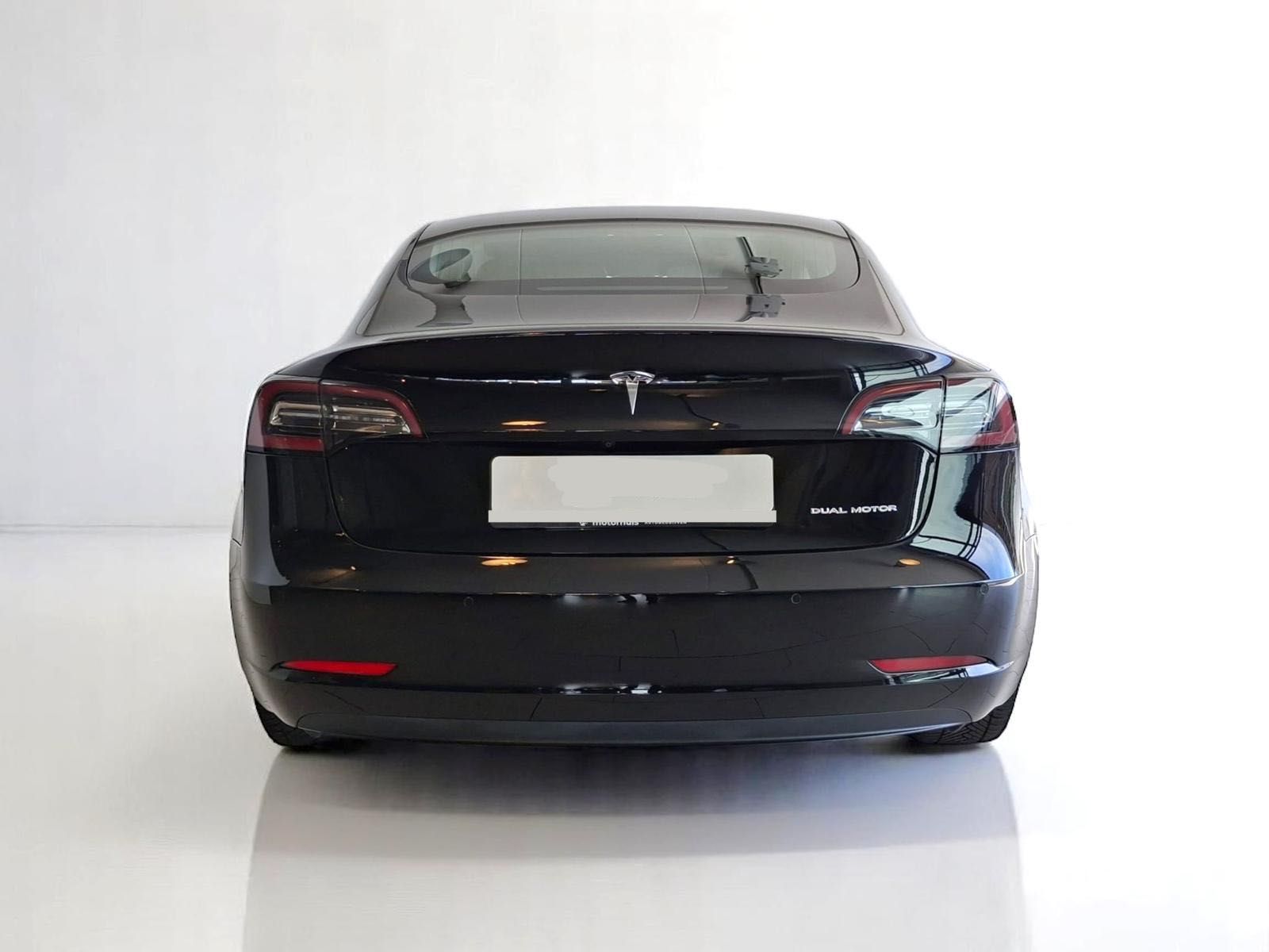 Tesla Model 3 Dual Motor Long Range
