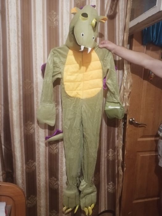 Костюм карнавальний  дракон на 140 зріст на 9-10 рокі