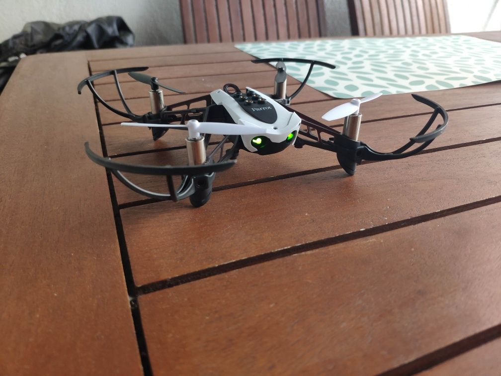 Drone Parrot Mambo