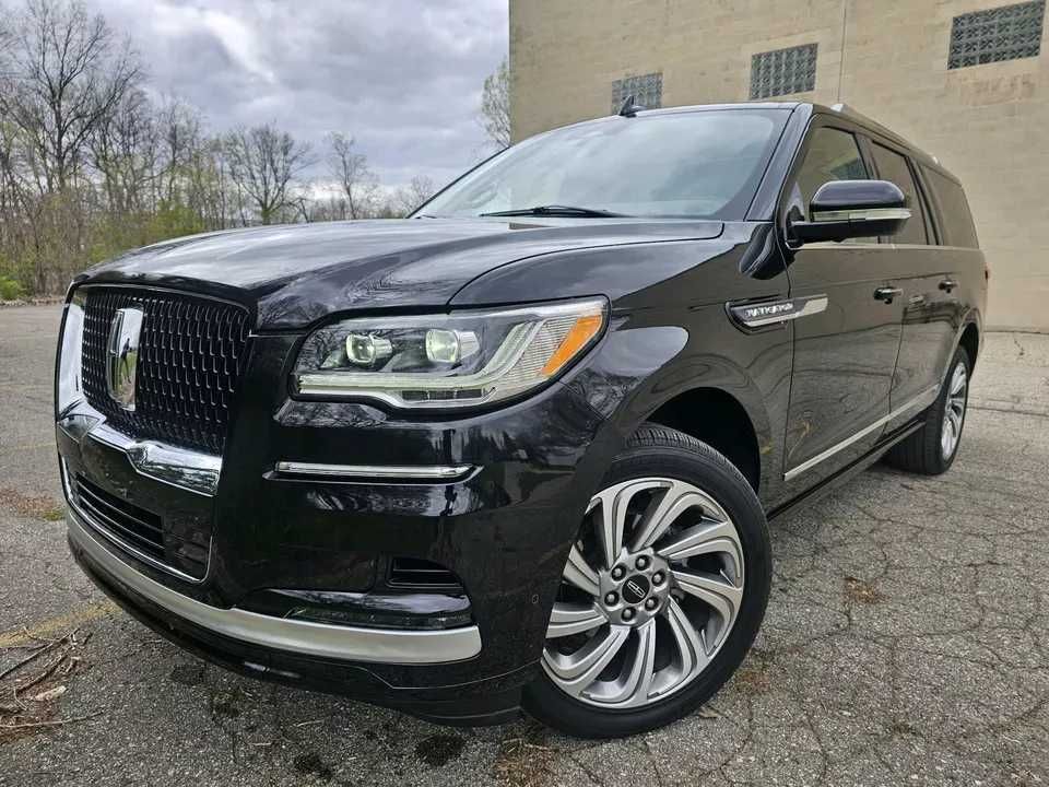 2022 Lincoln Navigator