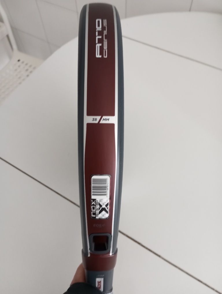 Raquete de Padel Nox AT10 12k de 2025