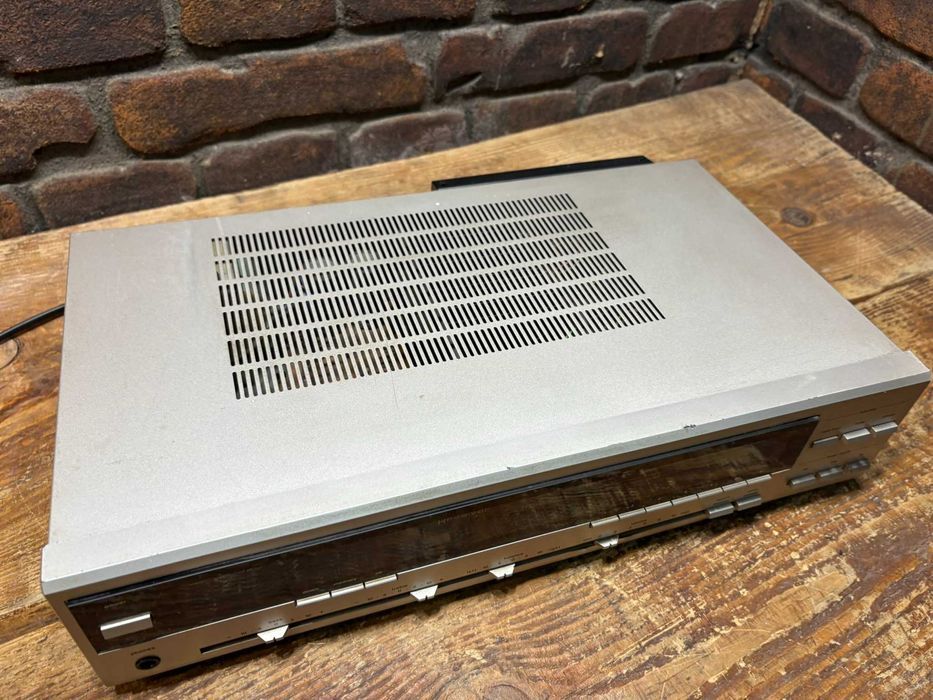 Amplituner DUAL CR 1320