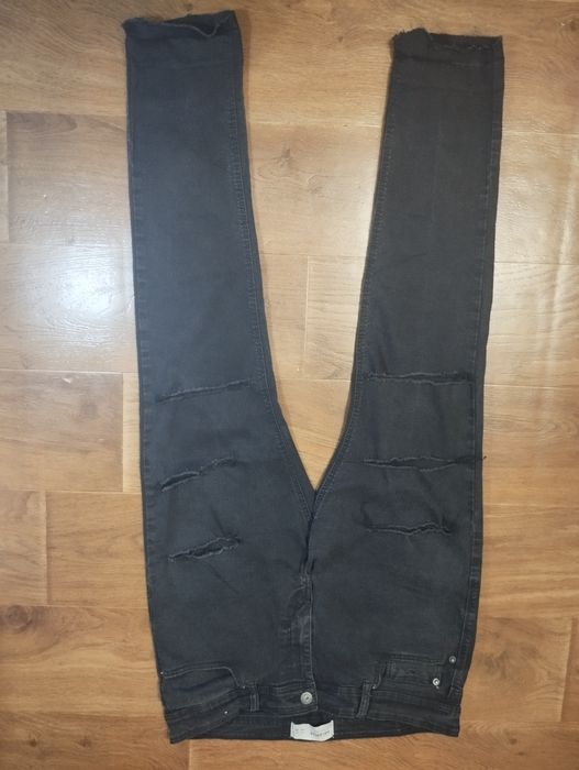 Джинси жіночі чорні