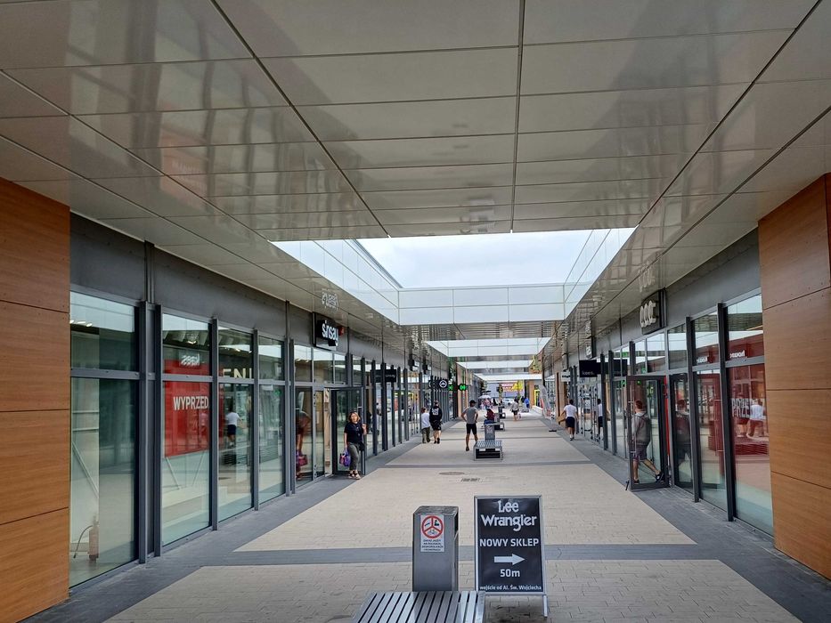 Lokal do wynajęcia 59 m - Galeria Handlowa STACJA MŁAWA