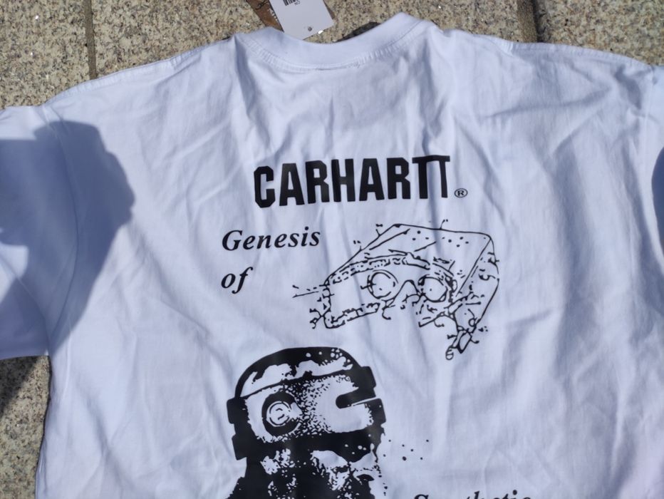 Carhartt "Genesis of synthetic realities" t-shirt