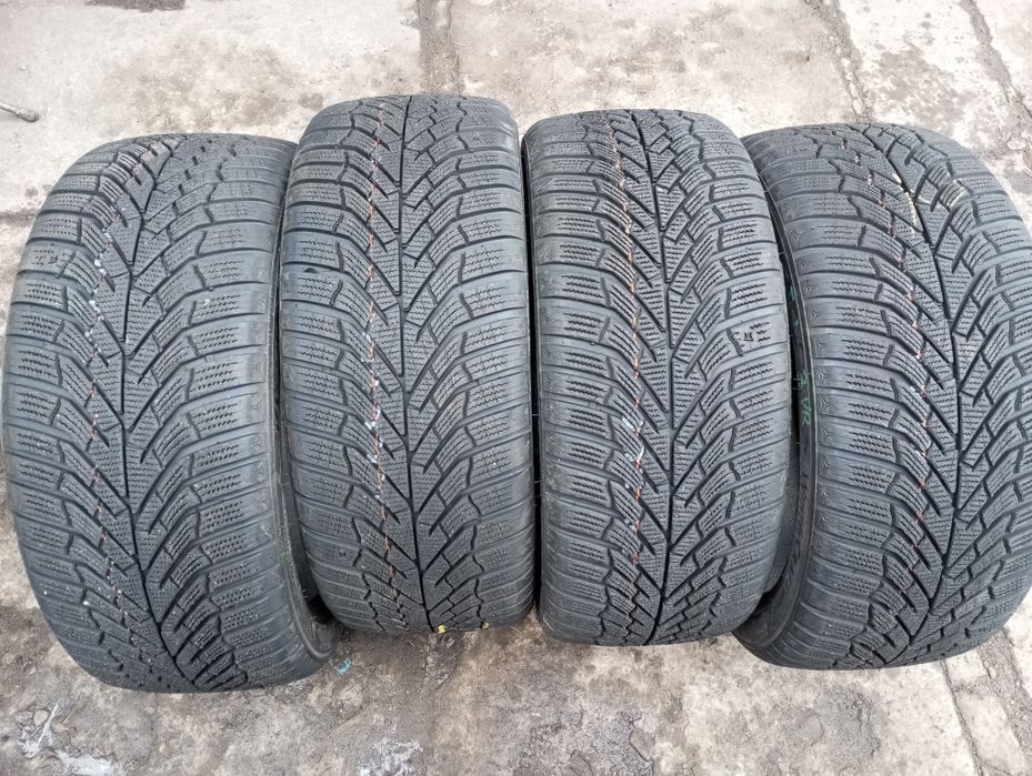 Sprzedam opony zdjęte z nowego samochodu 225/40 r18 Kumho