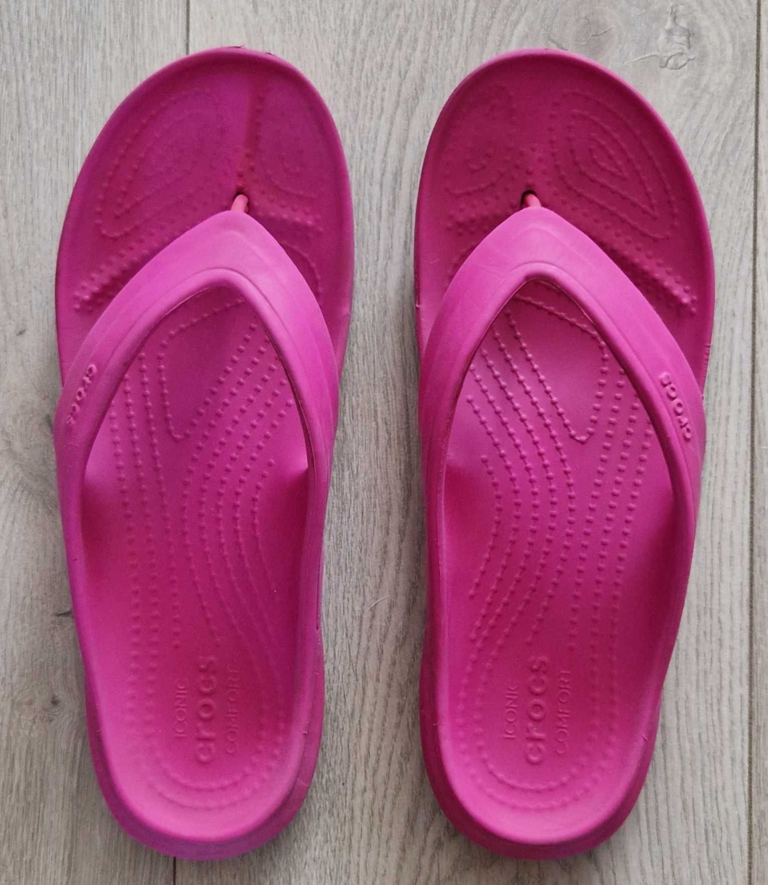 Japonki klapki Crocs damskie róż, stopa 23 cm