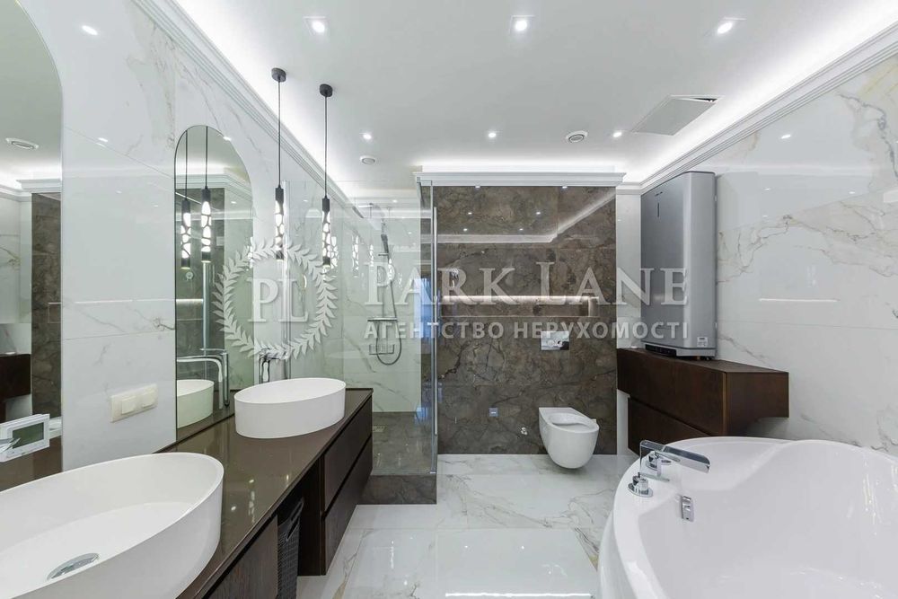 Продам 160м Французький квартал 2