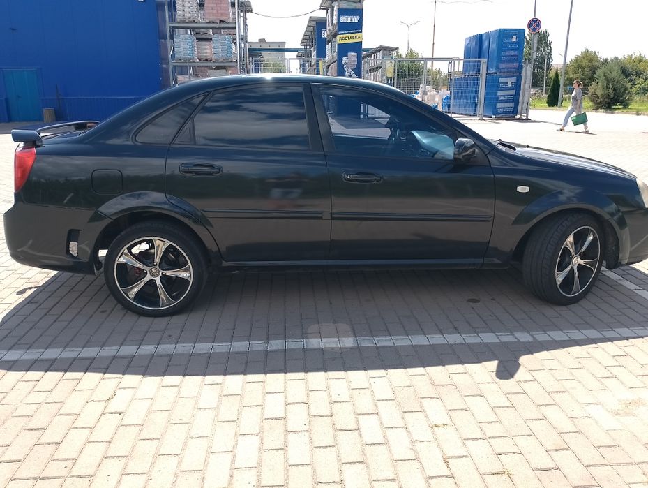 Шевроле лачеті треба