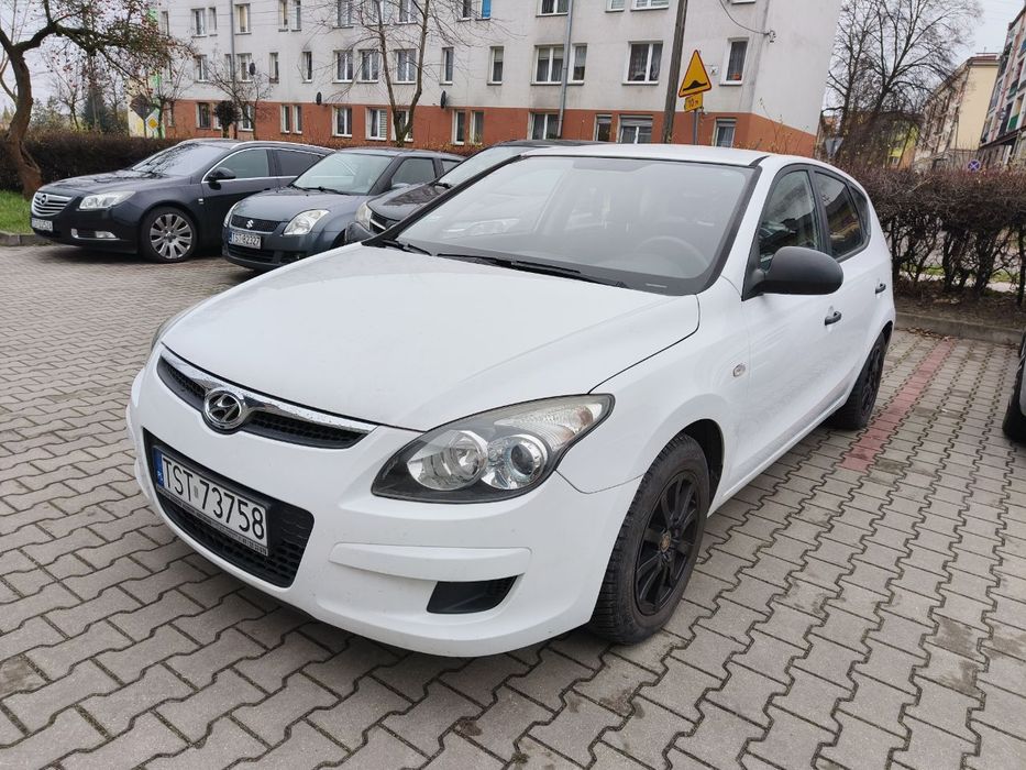 Hyundai I30 Hyundai I30 1.4 benzyna