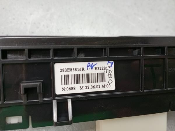 Botão / interruptor 4 piscas DACIA Sandero III