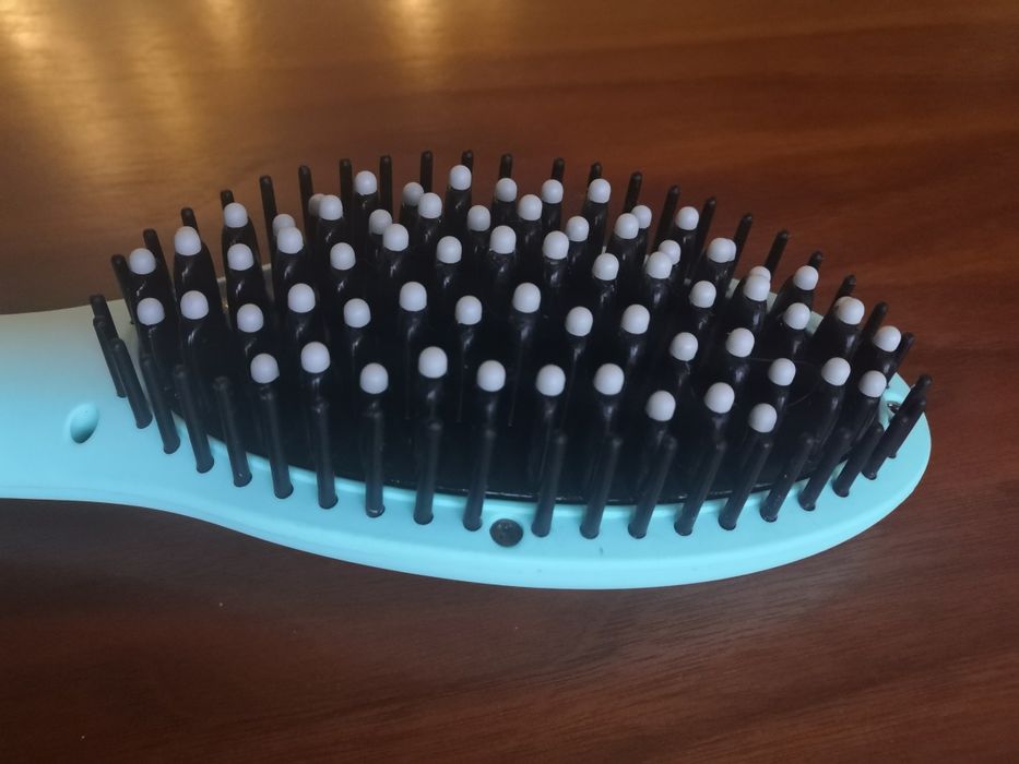 Szczotka prostującą Hoffen