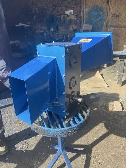 Подрібнювач гілок до трактора TR-80/Измельчитель веток/Гілкоруб