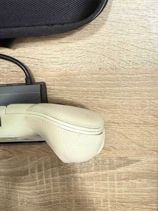 Steam deck OLED 512GB+256 SSD (stan bdb) + słuchawki bt + dock stacja