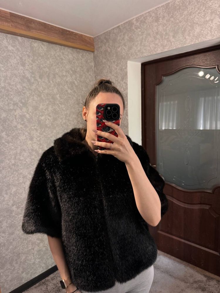Шубка с искуственного меха